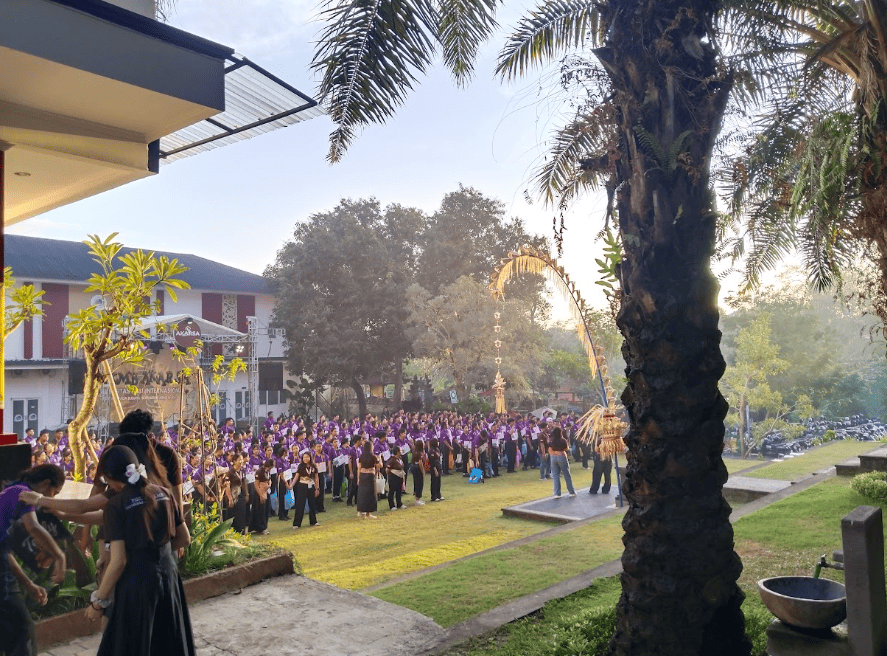Kegiatan Pengecekan Keleangkapan Atribut